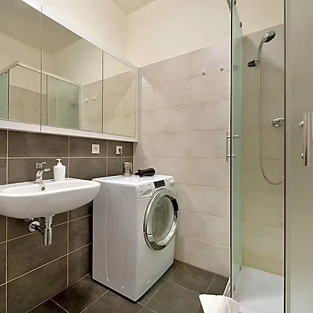Charming & Cozy Ambiente Appart hôtel 3*