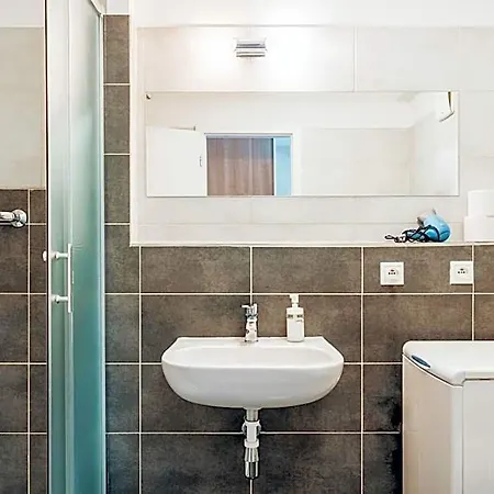 Charming & Cozy Ambiente 3* Pressburg